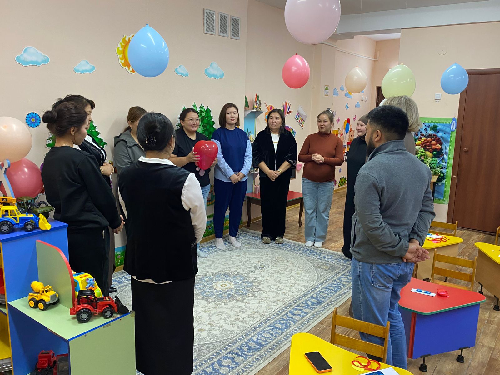 "Балапан" тобының  оқу жылының басындағы ата- аналар жиналысы.